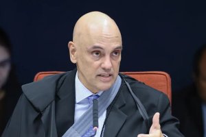 Moraes abre prazo para alegações finais em ação sobre trama golpista