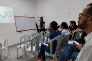Violência sexual infantil: Hospital de Emergência do Agreste encerra Maio Laranja com roda de conversa sobre acolhimento