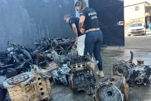 Polícia Civil desmantela esquema de desmanches ilegais de veículos durante Operação Frigus, em Maceió