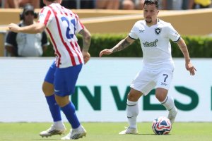 Botafogo perde, mas avança para oitavas da Copa do Mundo de Clubes