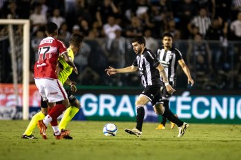 Times ficaram no empate em jogo no Presidente Vargas. Foto: Stephan Eilert/Ceará SC