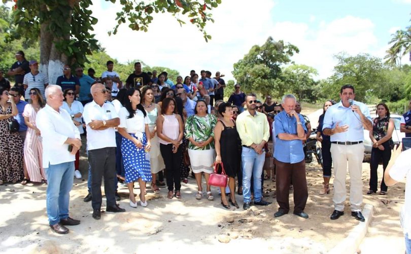 Com o apoio da população e parceria com a Câmara de vereadores gestão de Márcio Lima cumpre agenda na infraestrutura  