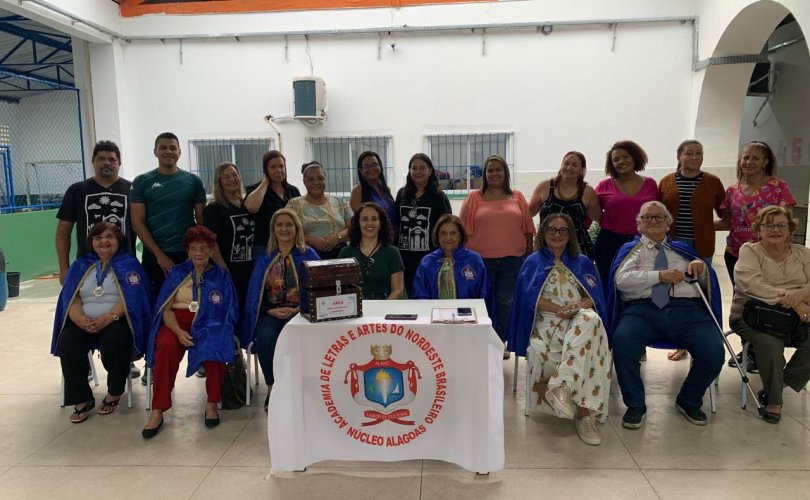 Integrantes da ALANE-AL com representantes da Escola Hermínio Cardoso