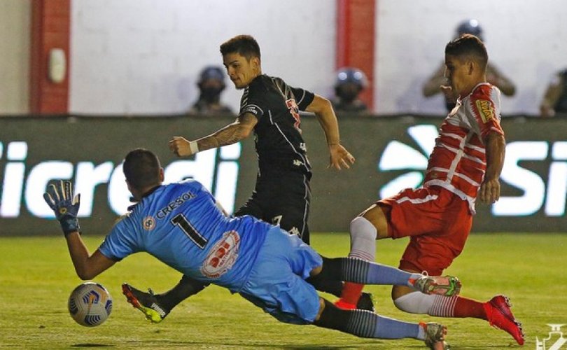Cruz-Maltino fez gols no início de cada tempo (Foto: Rafael Ribeiro/Vasco)