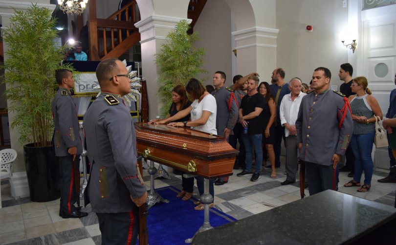 Sepultamento será nesta terça-feira, às 14 horas, no Memorial Parque Maceió, no bairro do Benedito Bentes