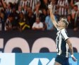 Em jogo de líderes, Botafogo supera Palmeiras e abre três pontos de vantagem