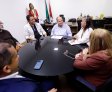Prefeita se reúne com secretário de saúde para tratar de avanços na área e abertura do novo Hospital de Palmeira
