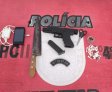 PM prende suspeitos de crimes contra a vida e apreende armas e simulacro
