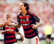 Pedro marca duas vezes, Flamengo domina e goleia o Corinthians pelo Brasileirão 