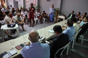 MPAL e outras entidades participam de diálogo com pessoas em situação de rua de Maceió