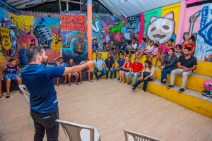Quintal Cultural: refúgio de arte e transformação na periferia de Maceió inspira a vida de jovens e adultos
