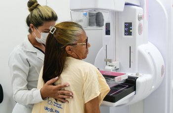 Exame de mamografia é recomendado a partir do 40 anos de idade, com prescrição médica, para detecção de nódulos nas mamas. Marco Antonio / Ascom Sesau