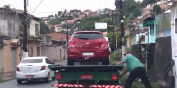 SMTT autua e remove 39 veículos clandestinos no mês de junho. Foto: SMTT