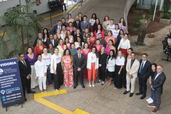 Em parceria com a Associação das Mulheres Advogadas de Alagoas, ato reuniu a classe para exigir respeito durante o exercício da profissão