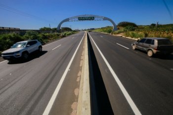 Até o final da gestão de Renan Filho, o número de estrada duplicada ultrapassa, em 12 vezes, a quilometragem de rodovias duplicadas no estado até 2015