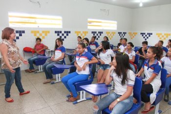 Escola Aurino Maciel, de Arapiraca, é uma das que cumpriram a meta pactuada pela Seduc