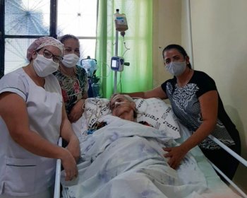 Família relata emoção diante da cura após 16 dias de internação no Hospital Veredas