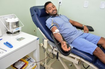 Voluntários devem ter entre 16 a 69 anos para doar sangue. Carla Cleto / Ascom Sesau