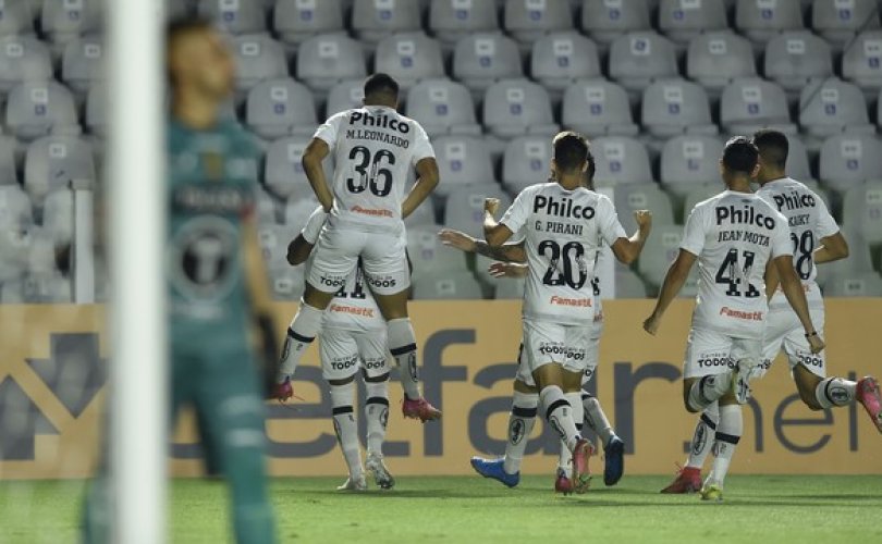 Santos goleou The Strongest com facilidade (Foto: Staff Images/Conmebol)