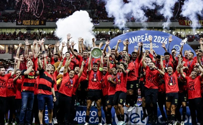 O Leão manteve o seu futebol competitivo para celebrar o título após empate sem gols.